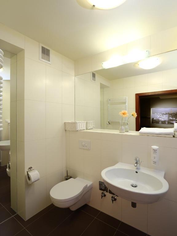 Apartamenty Zlota Nic Opole Phòng bức ảnh