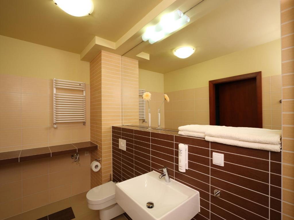Apartamenty Zlota Nic Opole Phòng bức ảnh